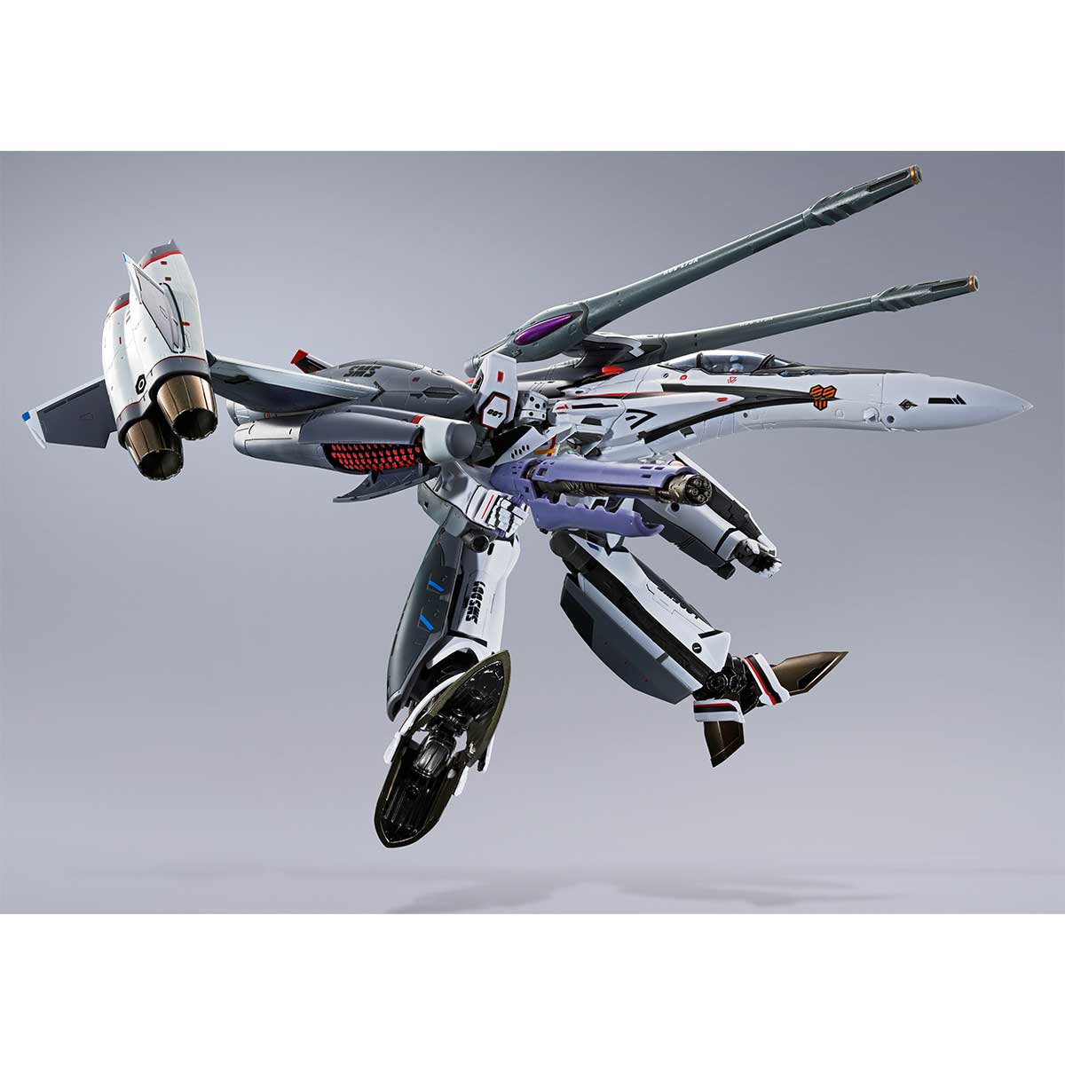 DX CHOGOKIN - TORNADO MESSIAH VALKYRIE ALTO SAOTOME USE REVIVAL VER. MACROSS