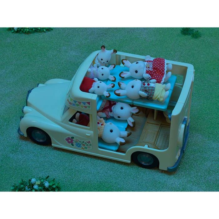 AUTOCARAVANA SYLVANIAN FAMILIES