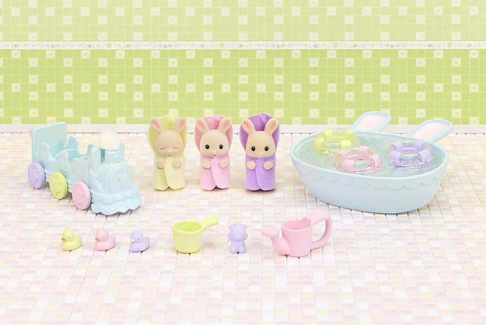 BAÑO DE LOS TRILLIZOS SYLVANIAN FAMILIES
