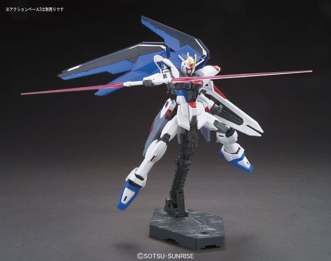 1/144 HGCE FREEDOM GUNDAM