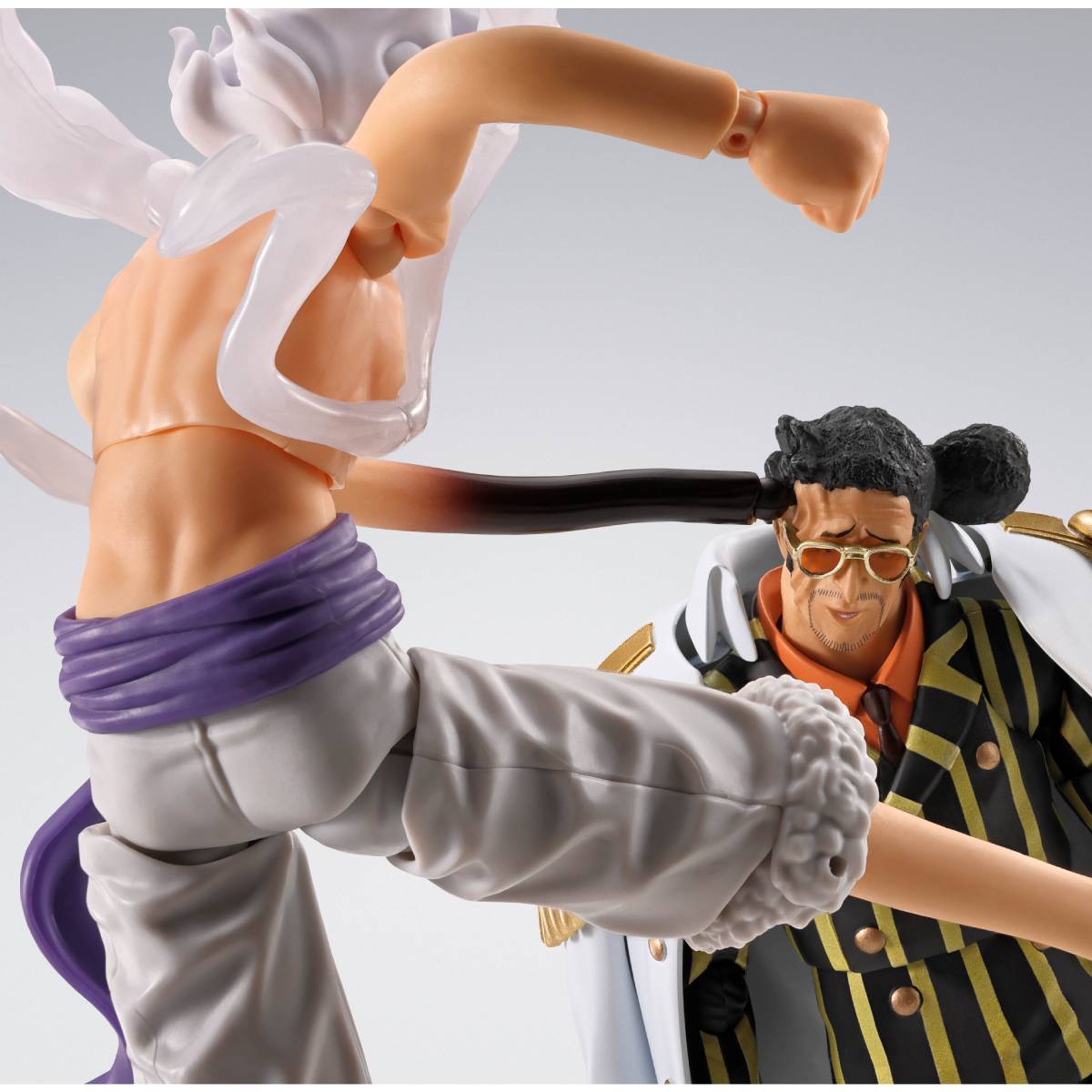 BORSALINO -FUTURE ISLAND EGGHEAD S.H.Figuarts TAMASHII NATIONS