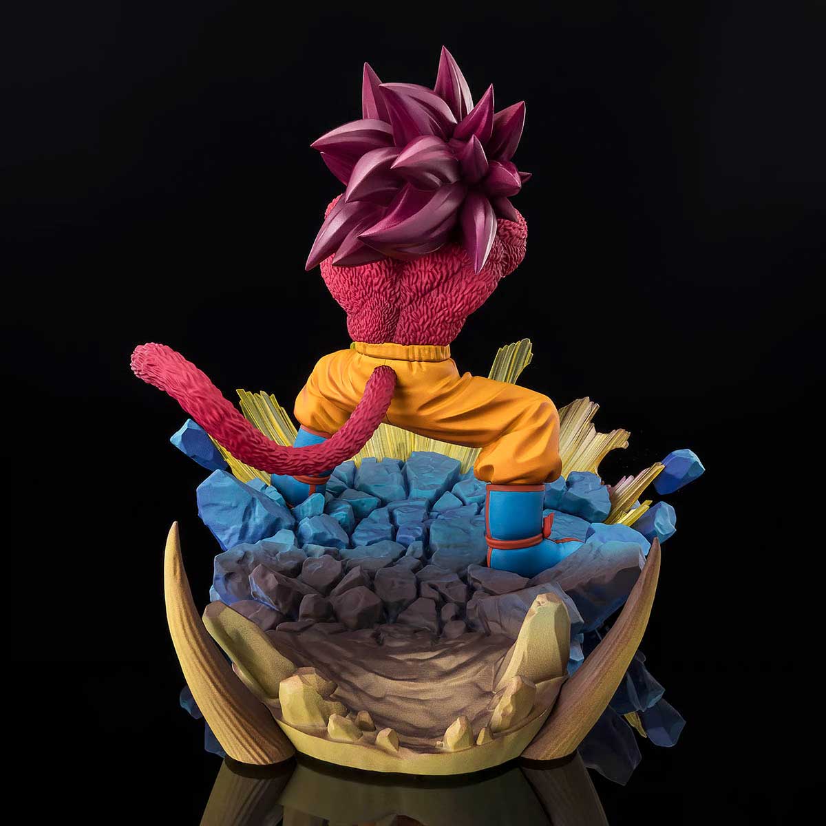 FIGUARTS ZERO [EXTRA BATTLE] SUPER SAIYAN 4 SON GOKU -DAIMA- TAMASHII NATIONS