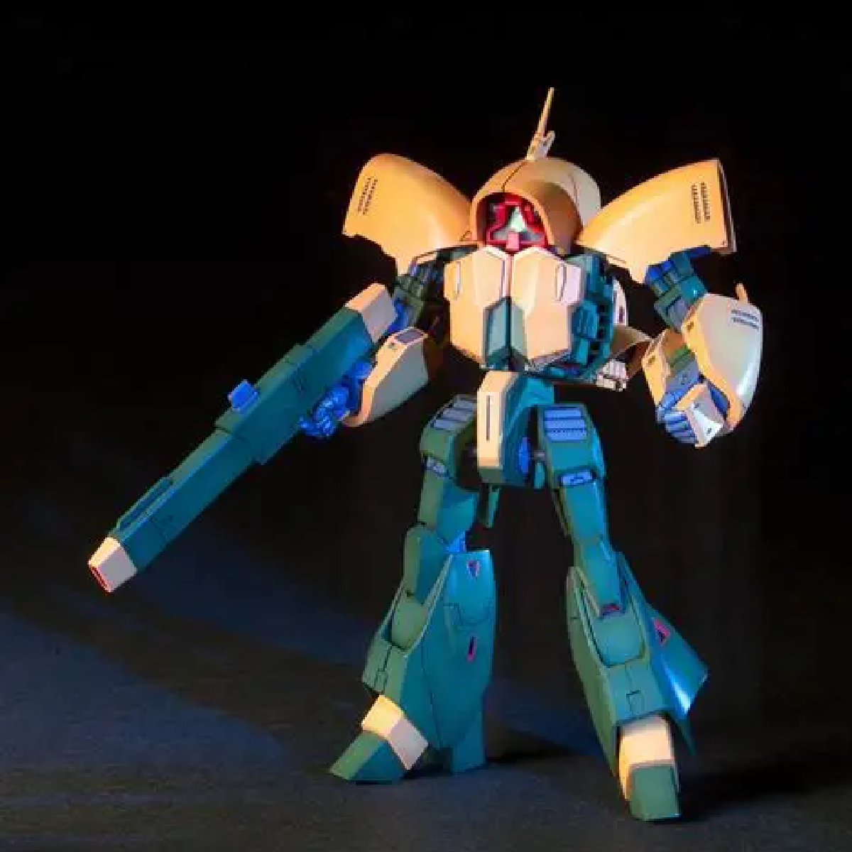 MODEL KIT 1/144 HGUC ASSHIMAR BANDAI HOBBY