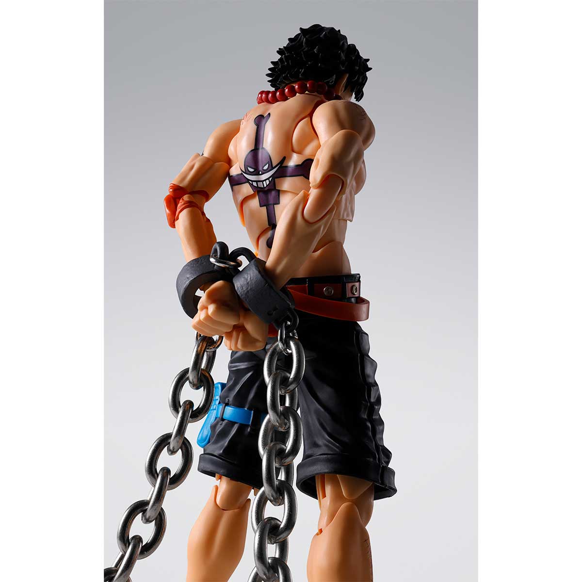 S.H.FIGUARTS ONE PIECE PORTGAS.D.ACE -MARINEFORD- TAMASHII NATIONS